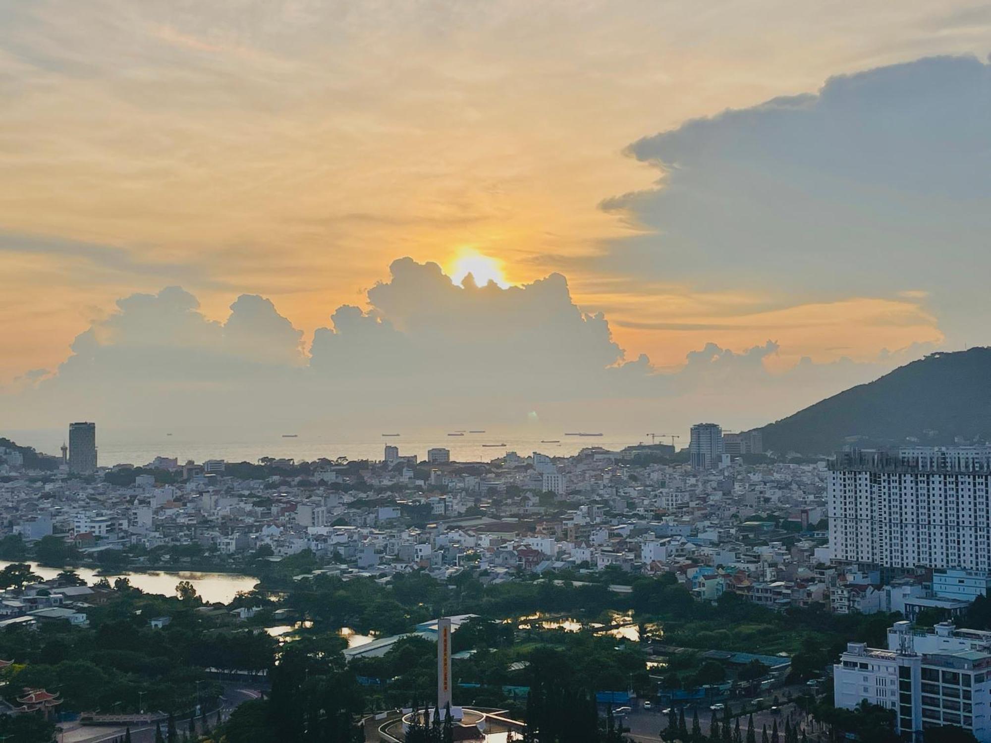 Lux Condotel - The Song Vung Tau Dış mekan fotoğraf